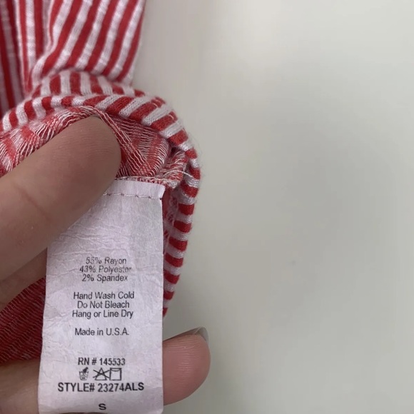 W5 Red Striped Tie Hem Top, Small - Picture 4 of 5
